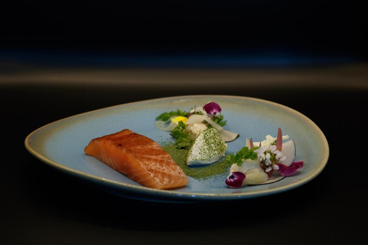 Boutique Hotel Corbetta - Spa 60M2 - La Montagne A 5 Minutes De L'Autoroute A12 Aux Paccots Sur Montreux - Nouveau Loft Familial - Profitez Du Lac Leman Et Des Montagnes En Meme Temps Les Paccots المظهر الخارجي الصورة