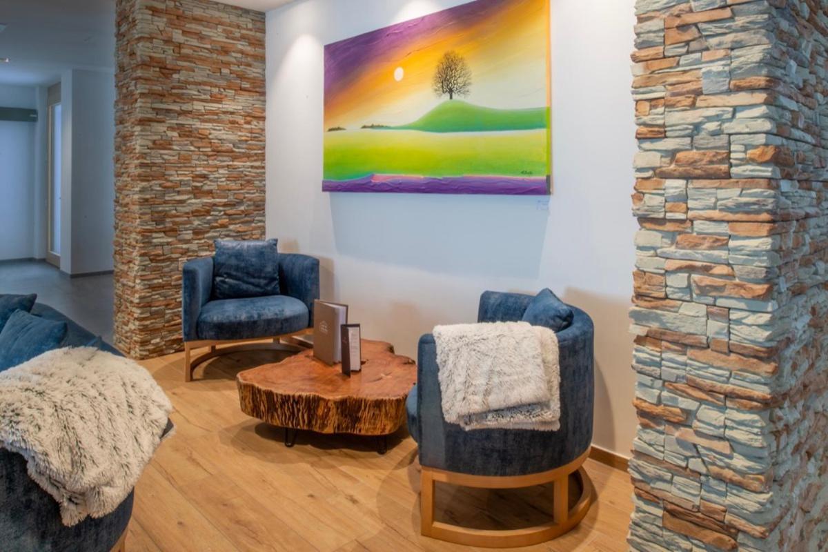 Boutique Hotel Corbetta - Spa 60M2 - La Montagne A 5 Minutes De L'Autoroute A12 Aux Paccots Sur Montreux - Nouveau Loft Familial - Profitez Du Lac Leman Et Des Montagnes En Meme Temps Les Paccots المظهر الخارجي الصورة